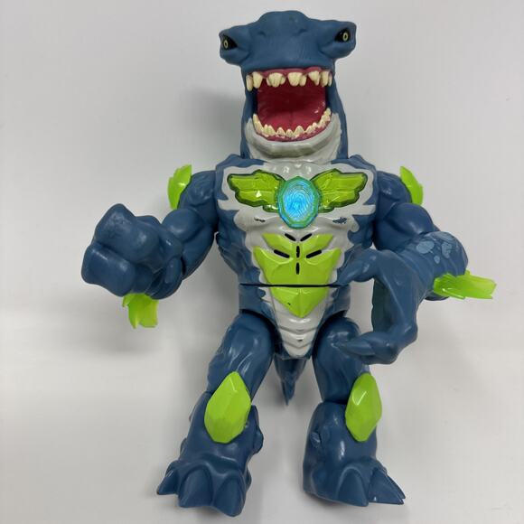 Beast Lab Shark Beast Creator Experiment 8" Action Figure Light and Sound Hammer - Picture 1 of 6